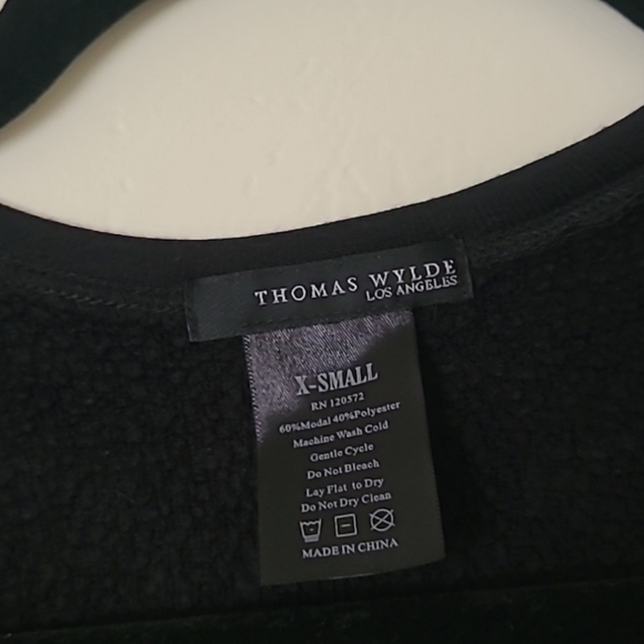 Thomas Wylde Sleeveles Lace Up Top - Picture 4 of 4